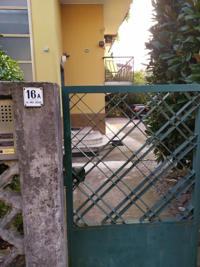 Double A Guest house *